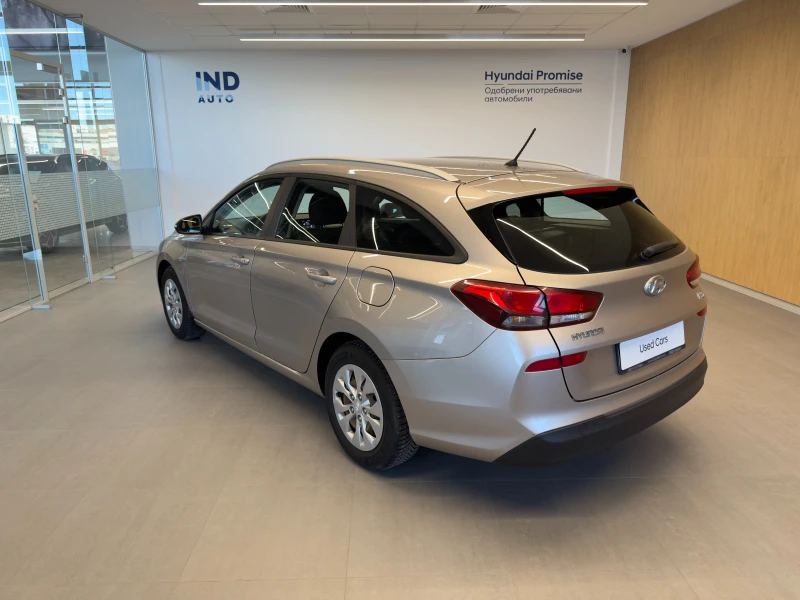 Hyundai I30 Wagon BUSINESS, снимка 3 - Автомобили и джипове - 53166812