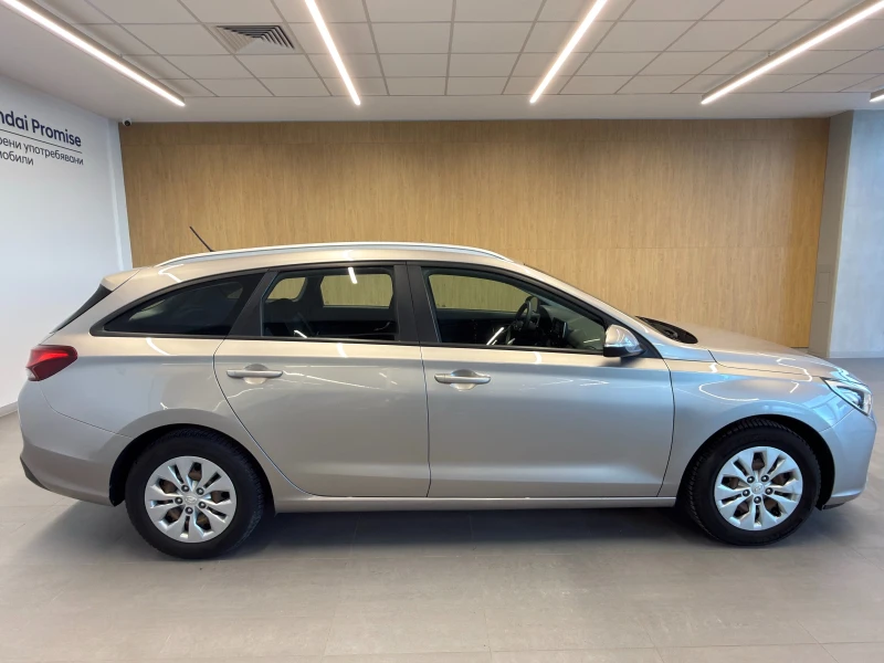 Hyundai I30 Wagon BUSINESS, снимка 6 - Автомобили и джипове - 53166812