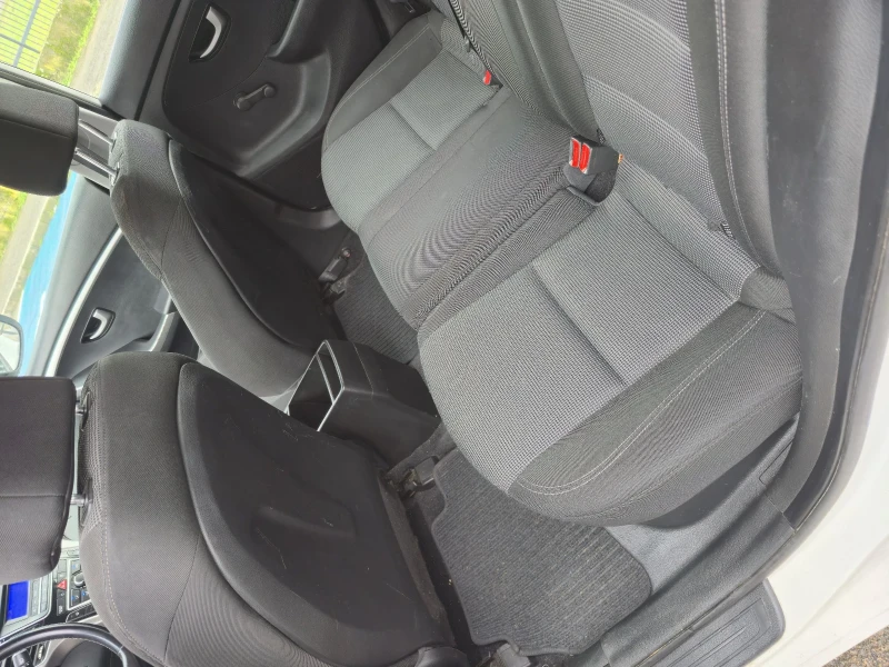 Hyundai I30 1.6Crdti, снимка 7 - Автомобили и джипове - 53291839