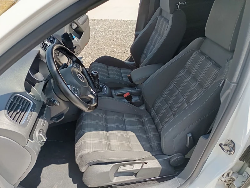 VW Golf GTD, снимка 5 - Автомобили и джипове - 53344627