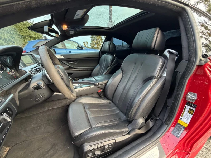 BMW 650 i X-DRIVE* KEYLESS* M-PACK* АвтоКредит(ЦЕНА ДО БГ), снимка 8 - Автомобили и джипове - 53458979