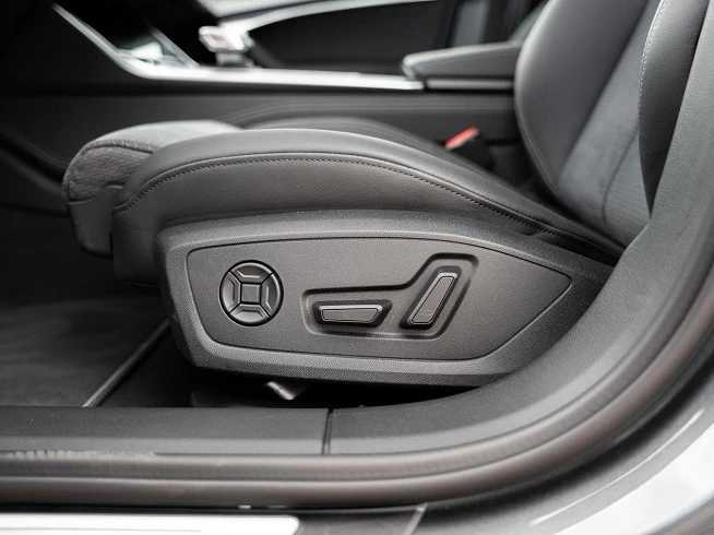 Audi A6 Avant 50 TFSIe Quattro = S-line = Гаранция, снимка 5 - Автомобили и джипове - 52727280