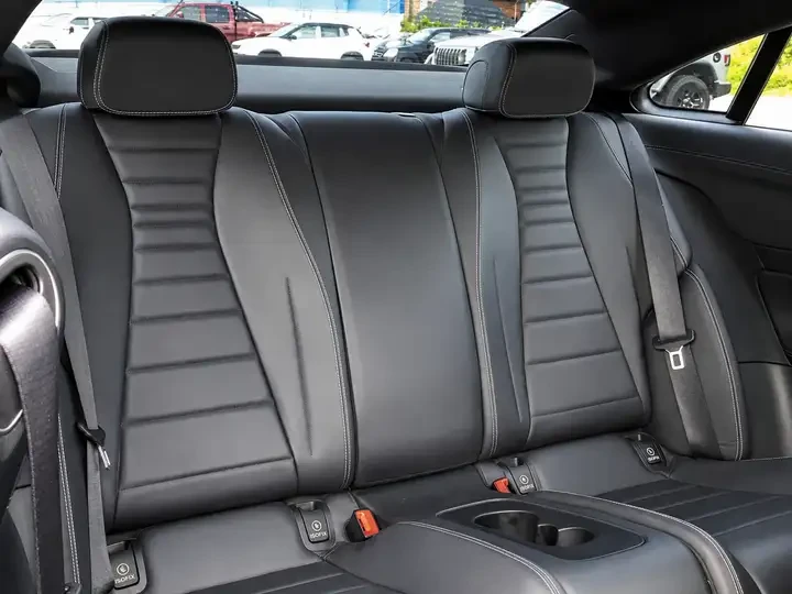 Mercedes-Benz E 400 AMG Sport Pkg | Burmester | AWD | HEAD UP, снимка 8 - Автомобили и джипове - 54999445
