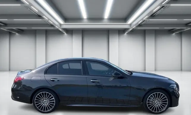 Mercedes-Benz C 400 e 4Matic = AMG Line = Advanced Plus Гаранция, снимка 4 - Автомобили и джипове - 55171869