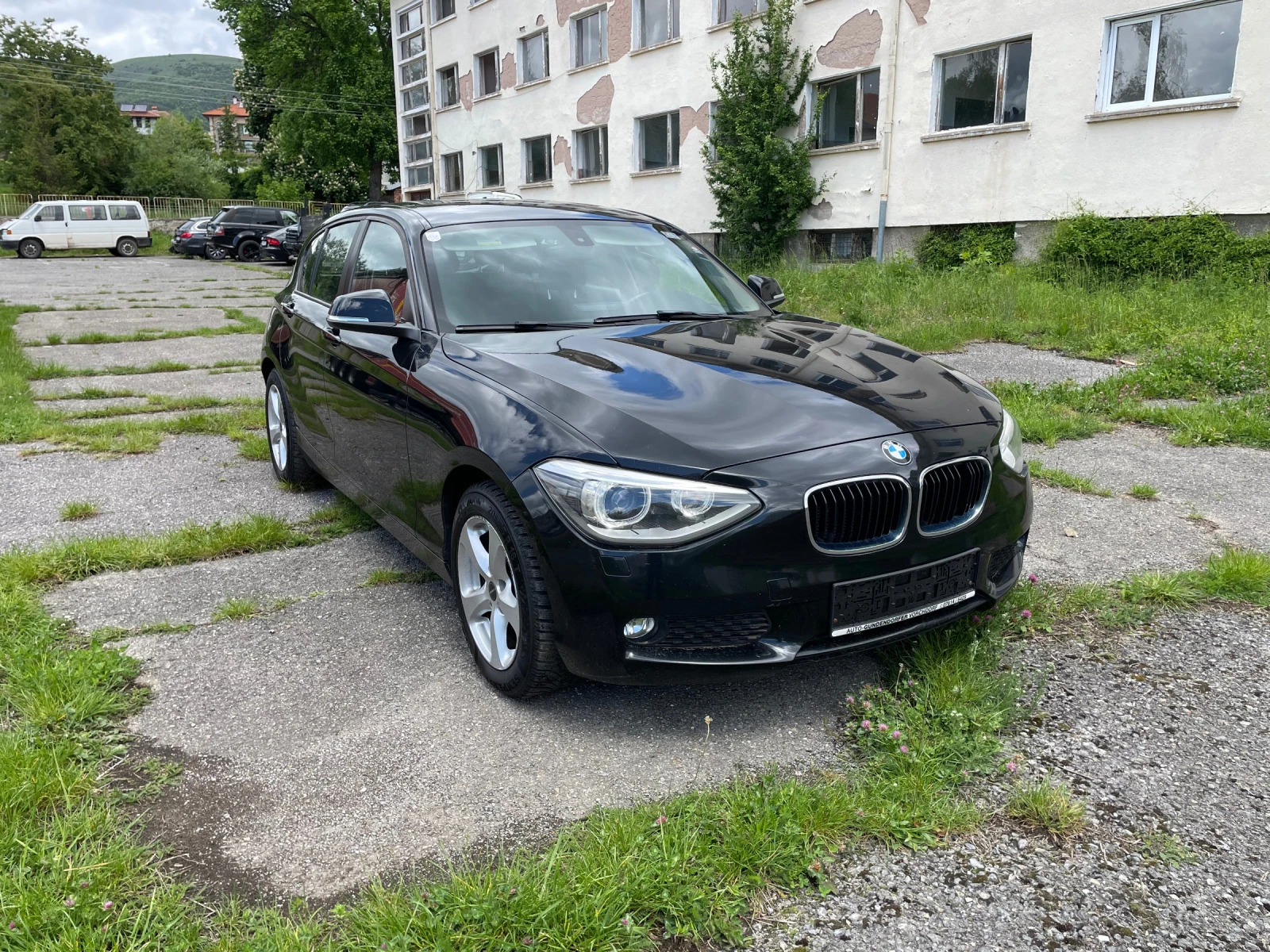 BMW 116 2.0D - изображение 2