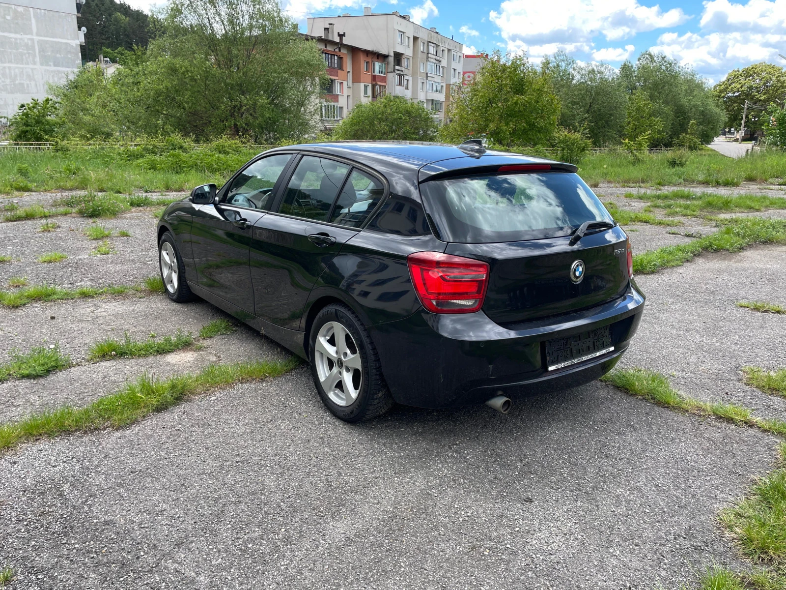 BMW 116 2.0D - изображение 3