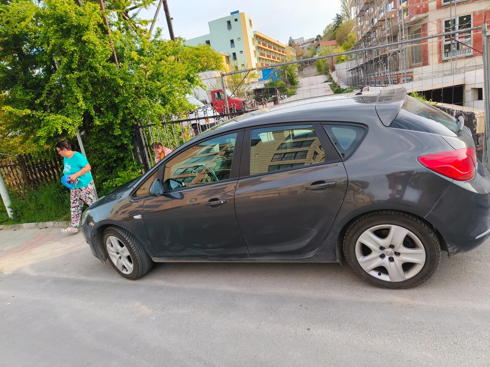 Opel Astra CDTI - изображение 2