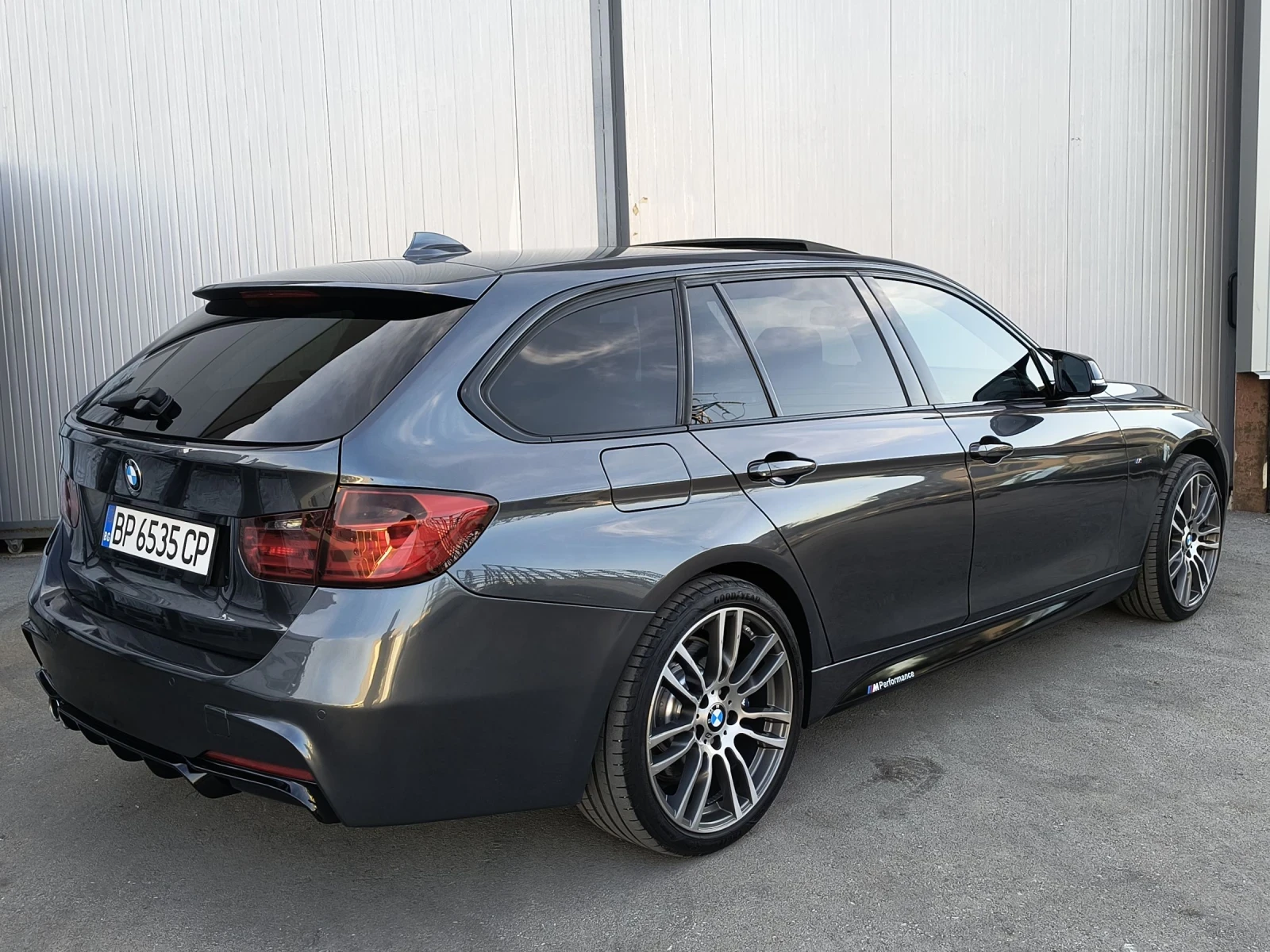 BMW 320 M Performance - изображение 6