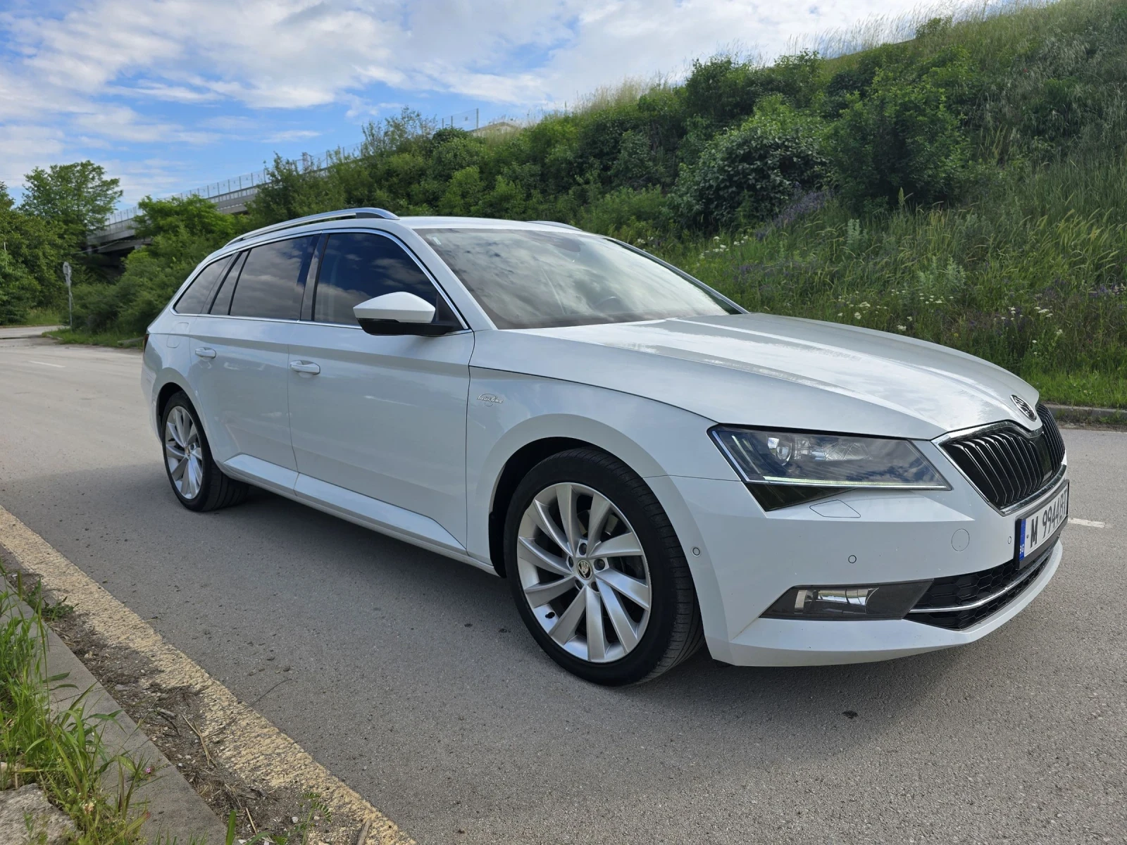 Skoda Superb L&K DSG 4X4  - изображение 2