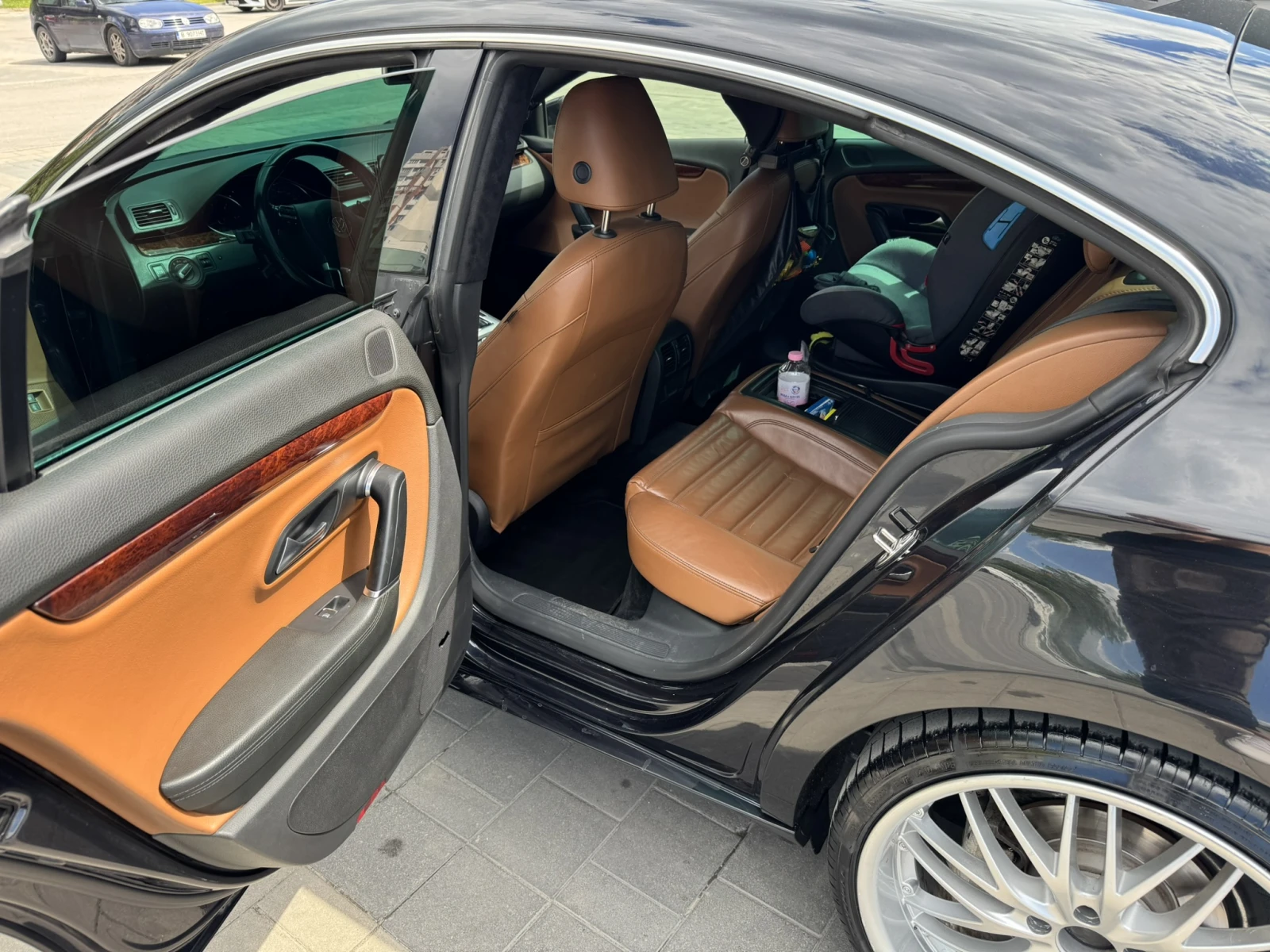 VW CC 2.0 TDI 170 - изображение 9
