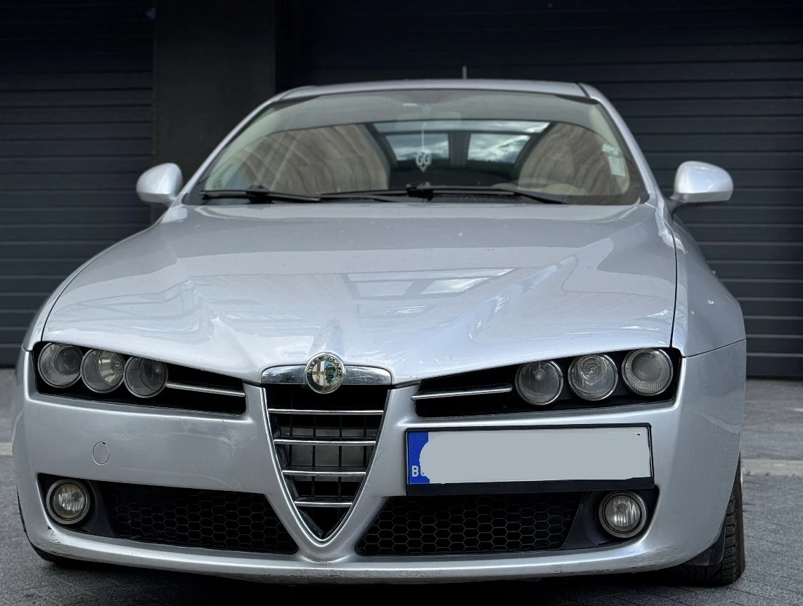 Alfa Romeo 159 1.9 JTDm 16V - изображение 2