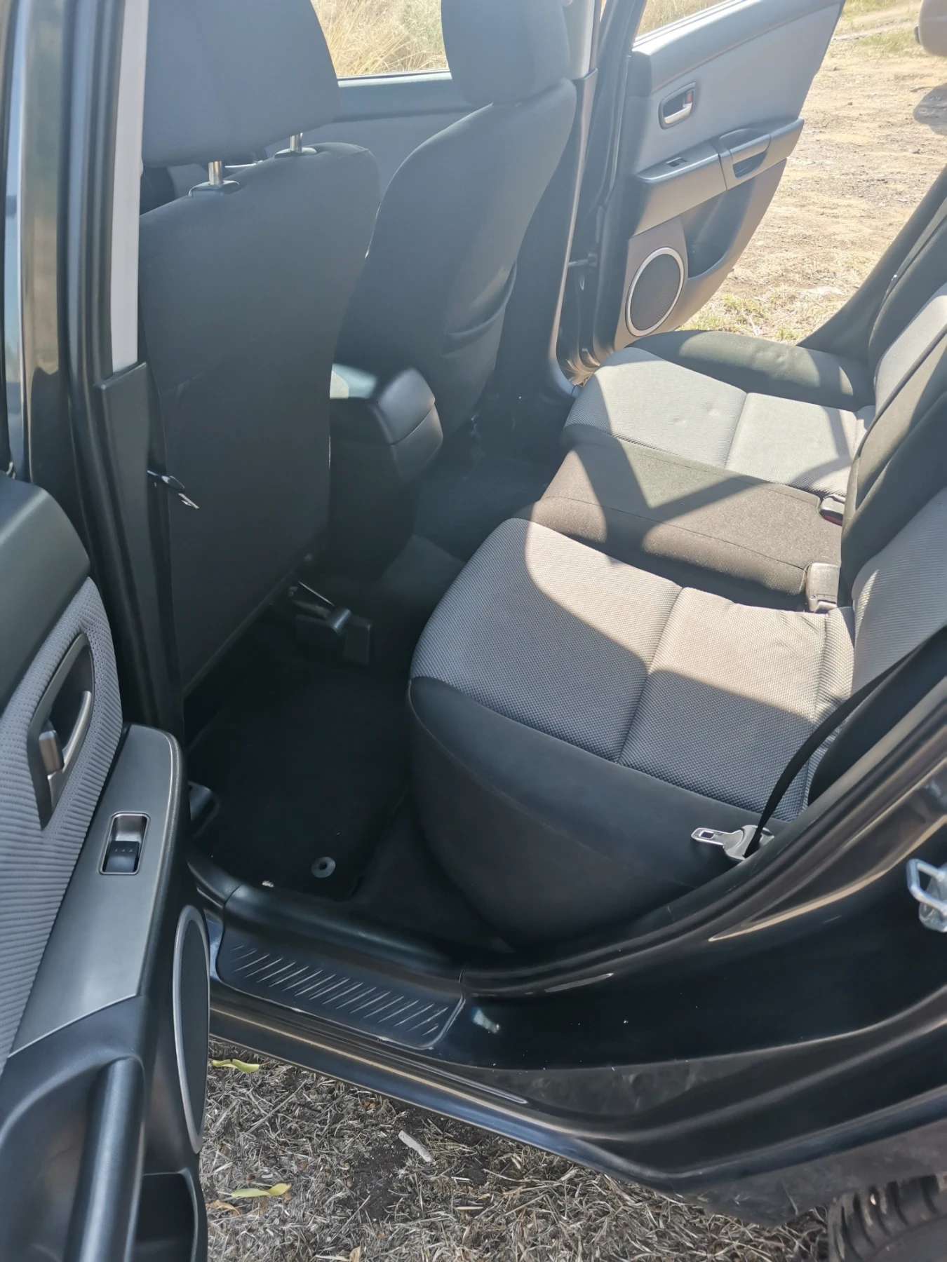 Mazda 3  - изображение 10