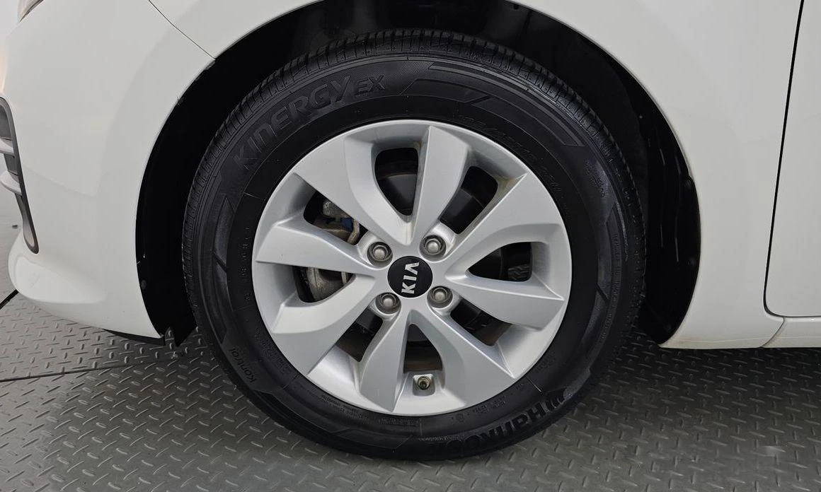 Kia Pride 5DR 1.6 GDI Luxury * НАЙ-ДОБРА ЦЕНА В БЪЛГАРИЯ*  - изображение 5
