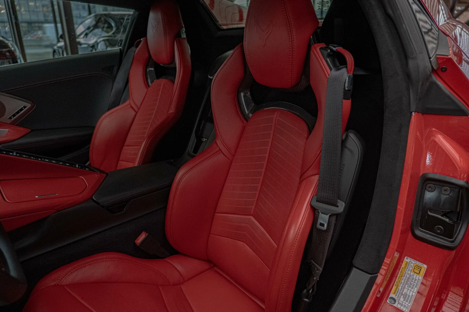 Chevrolet Corvette 6.2 V8/2LT/ 360/BOSE/Carbon Seat/ | Mobile.bg   10