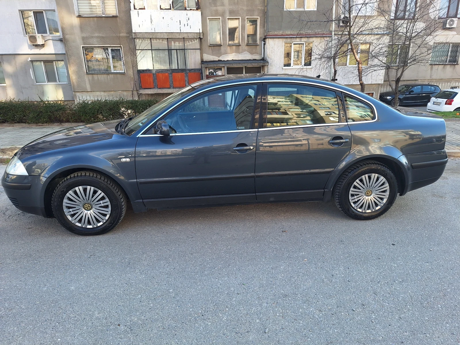 VW Passat 5.5, снимка 8 - Автомобили и джипове - 53749696