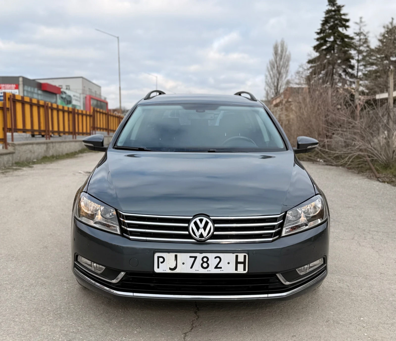 VW Passat 2.0TDI DSG 140кс Перфектен