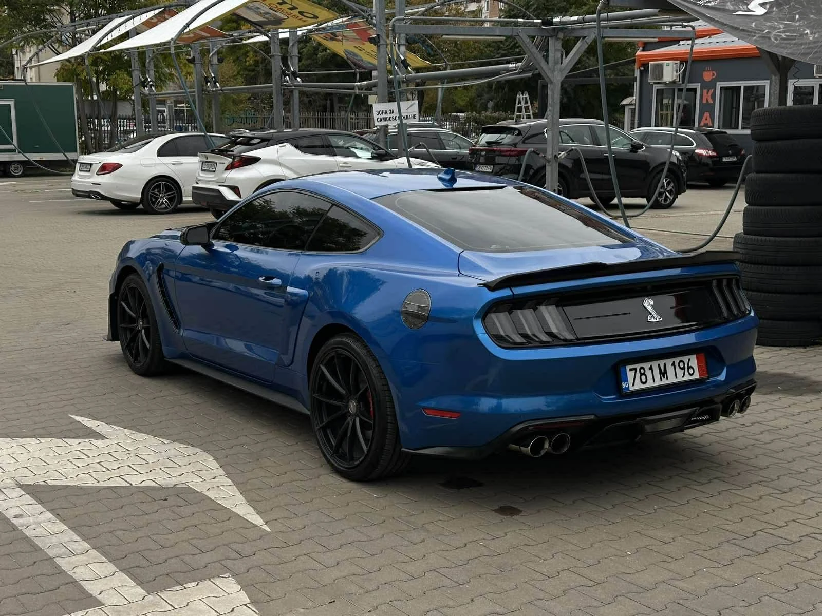 Ford Mustang Shelby GT 500 пакет, регистрирана-обслужена, екстр, снимка 3 - Автомобили и джипове - 54235530