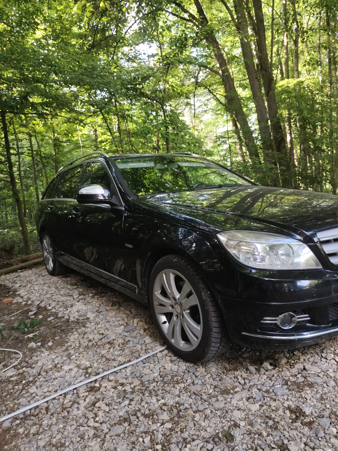 Mercedes-Benz C 220, снимка 2 - Автомобили и джипове - 54620912