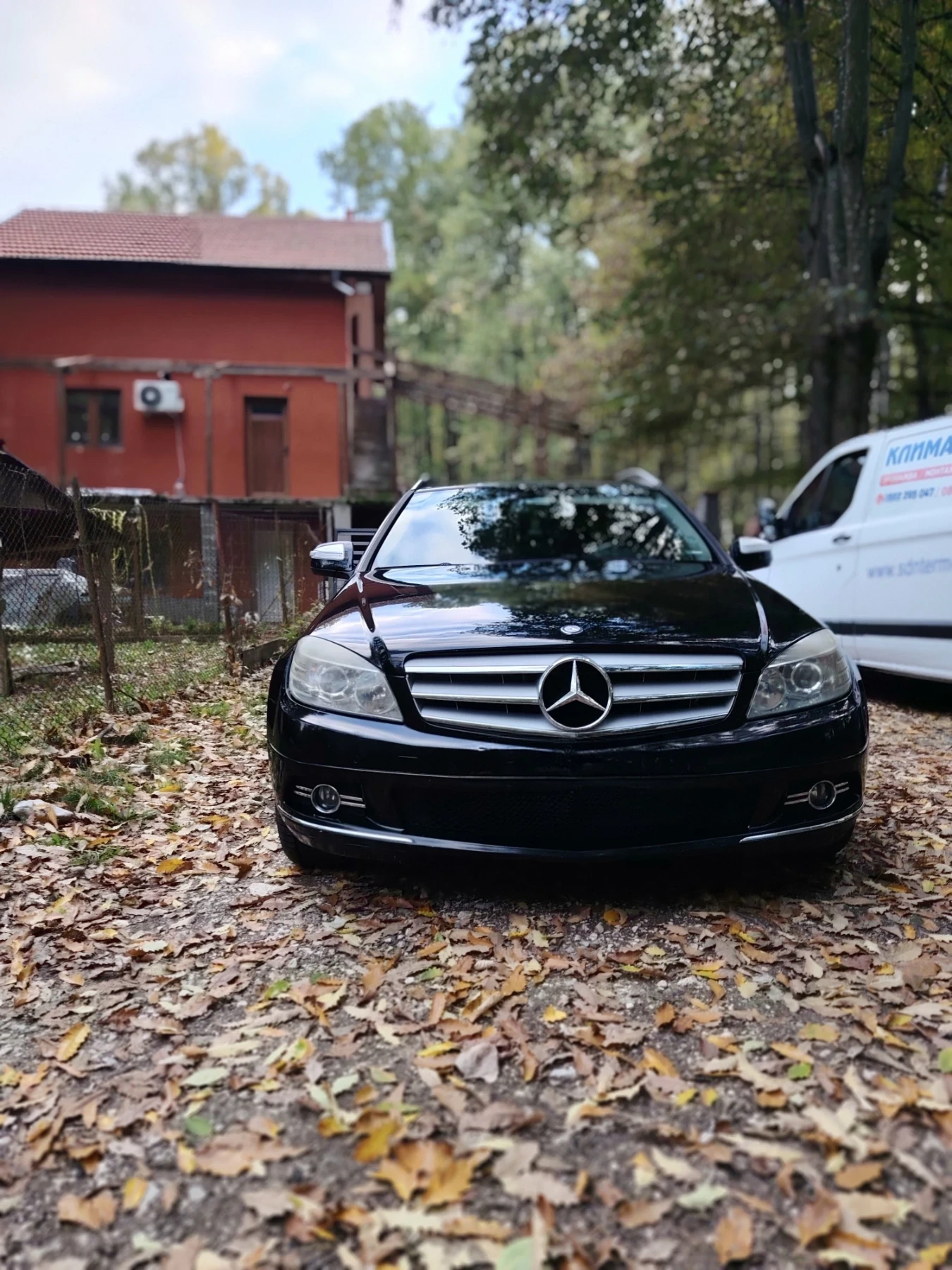 Mercedes-Benz C 220, снимка 13 - Автомобили и джипове - 54620912