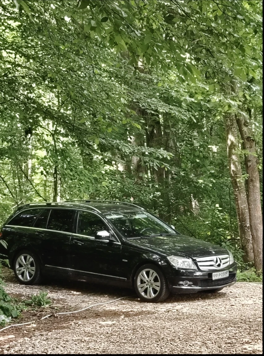 Mercedes-Benz C 220