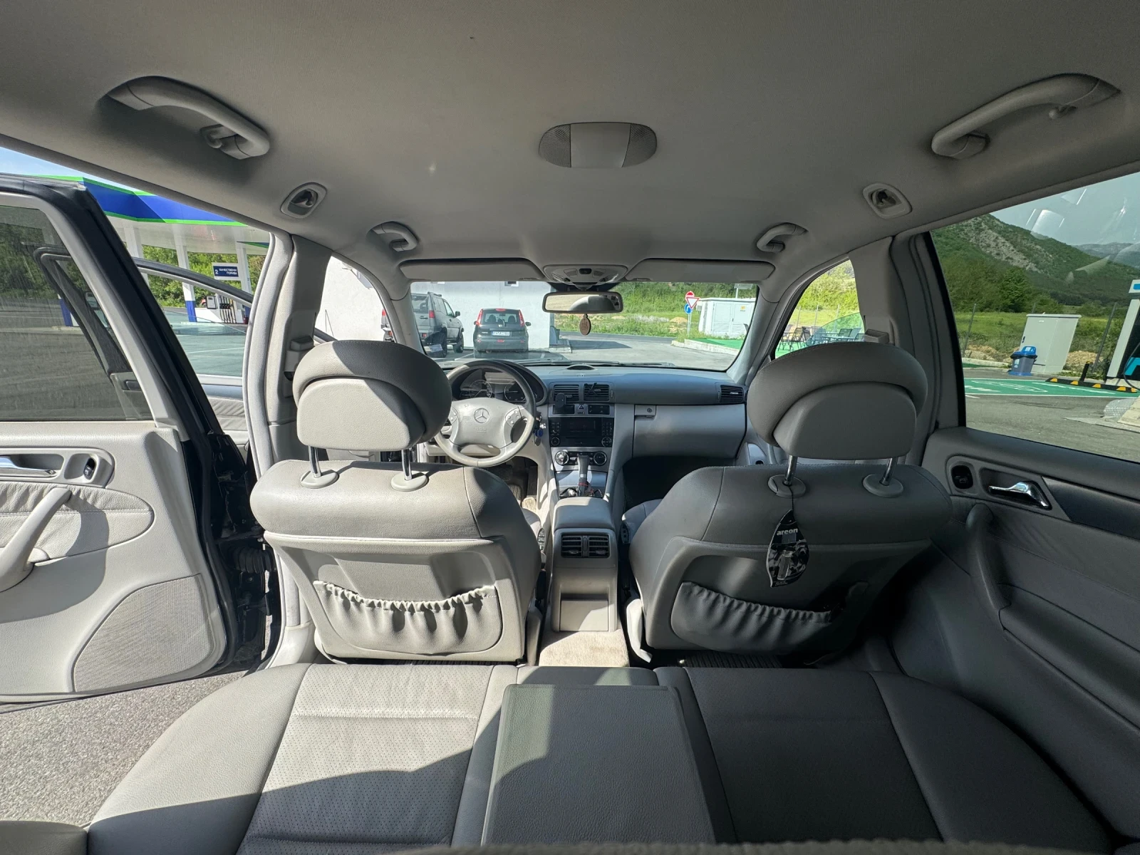 Mercedes-Benz C 220 150 к.с, снимка 8 - Автомобили и джипове - 54788248