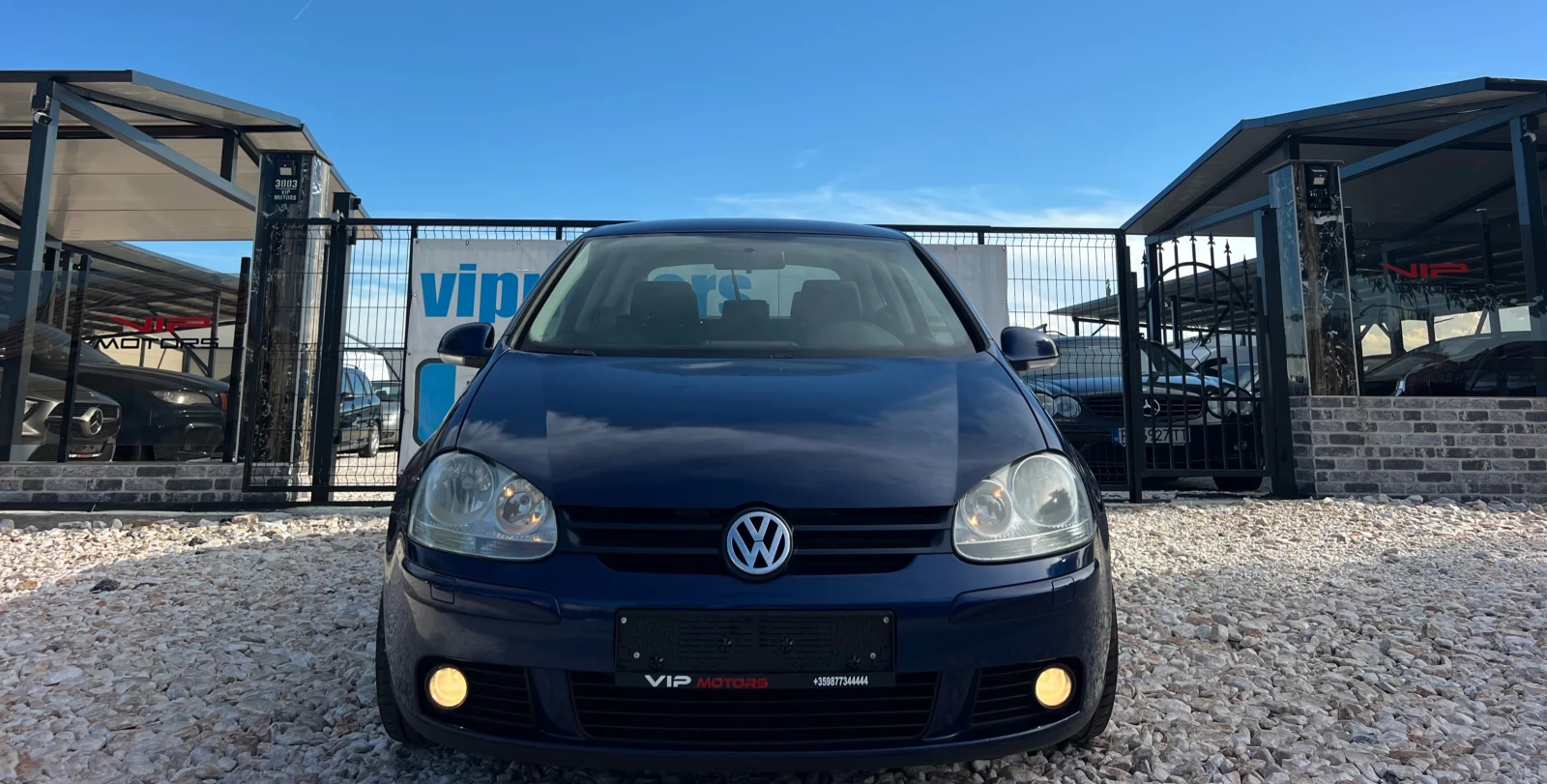 VW Golf 1.9TDI NAVI/KAMERA/105кс/KLIMATRONIK/PODGREV/UNIKA, снимка 2 - Автомобили и джипове - 55075609