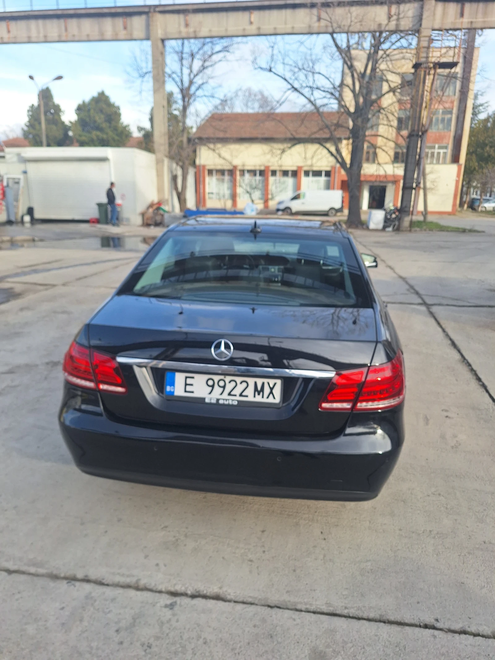 Mercedes-Benz E 250, снимка 5 - Автомобили и джипове - 55105933