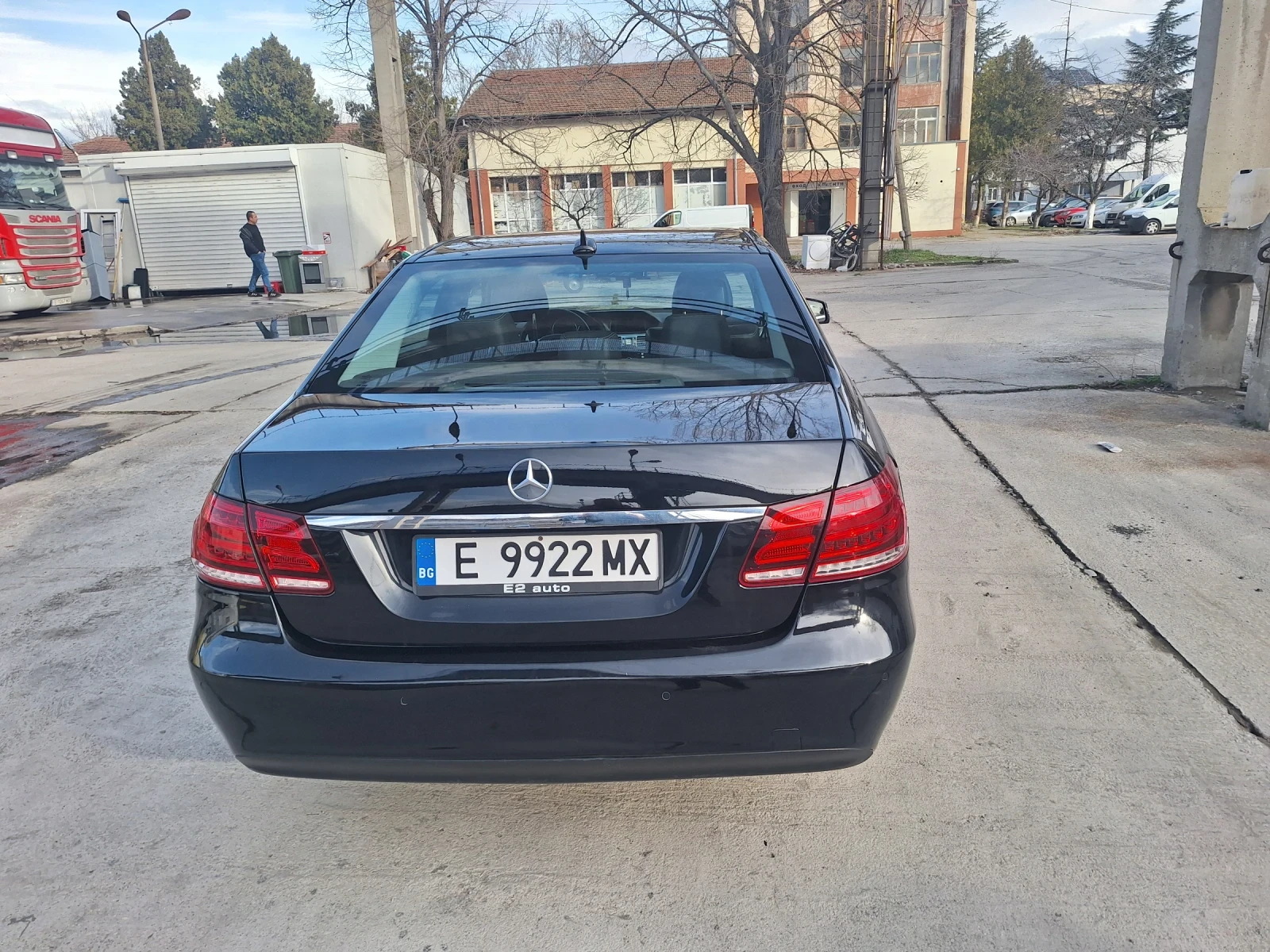 Mercedes-Benz E 250, снимка 4 - Автомобили и джипове - 55105933
