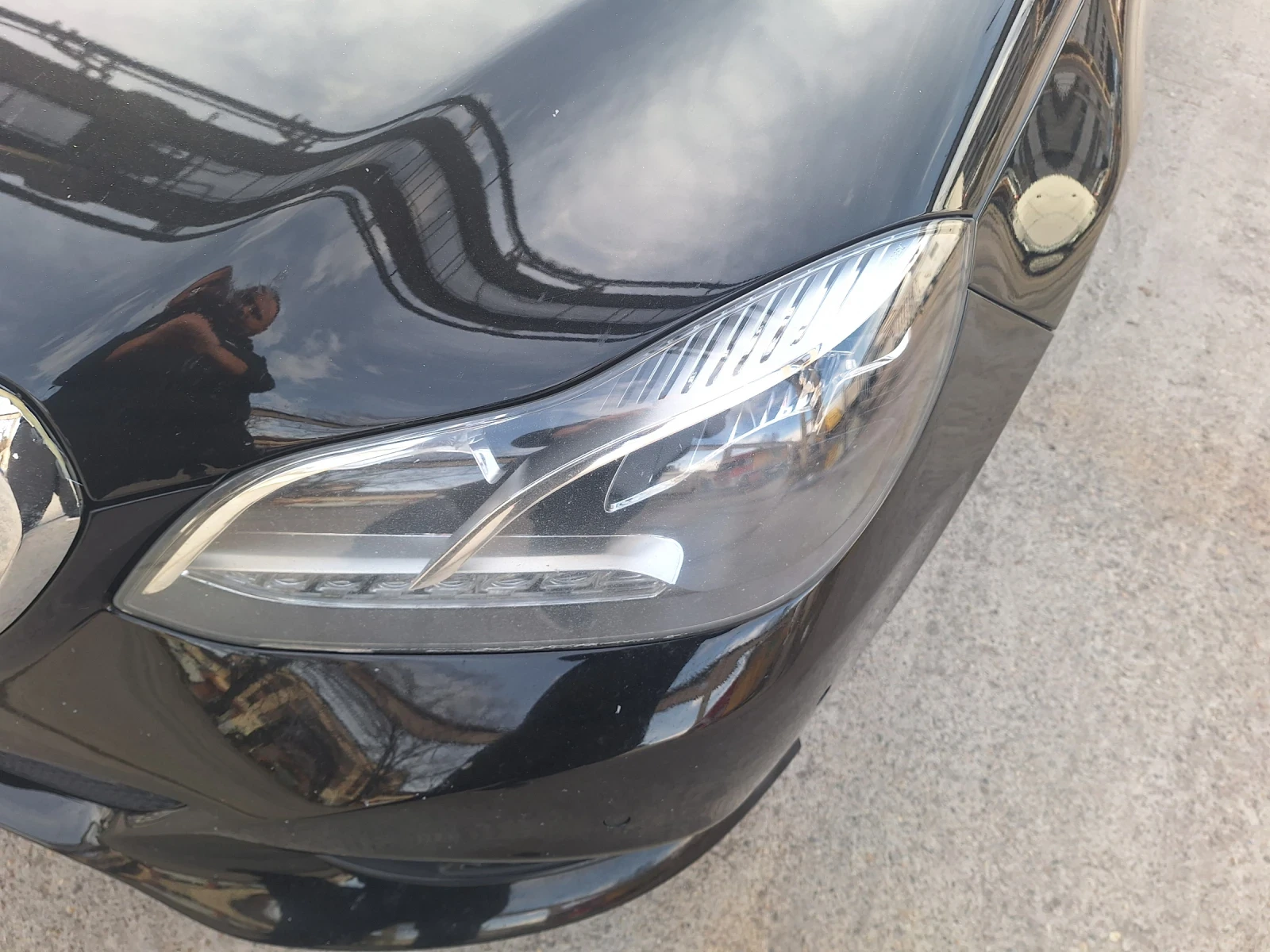 Mercedes-Benz E 250, снимка 12 - Автомобили и джипове - 55105933