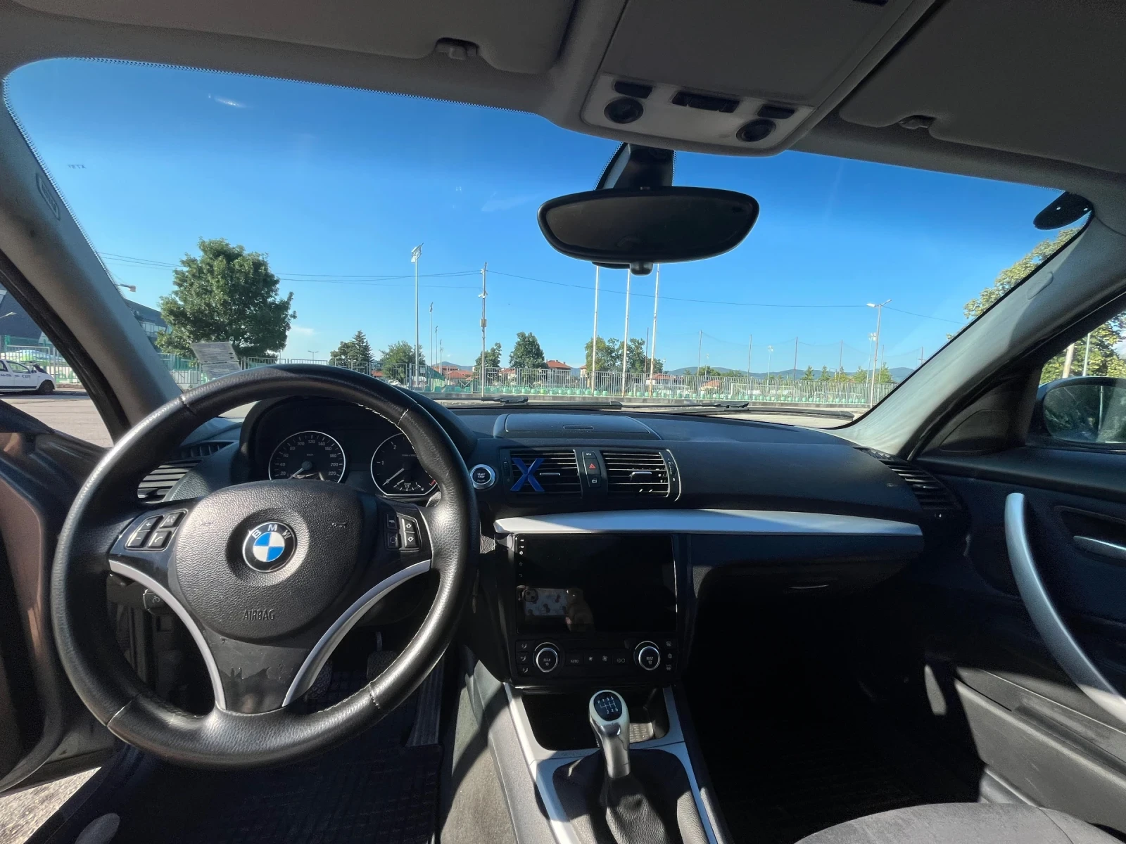 BMW 118 + Мултимедия, снимка 12 - Автомобили и джипове - 55711523