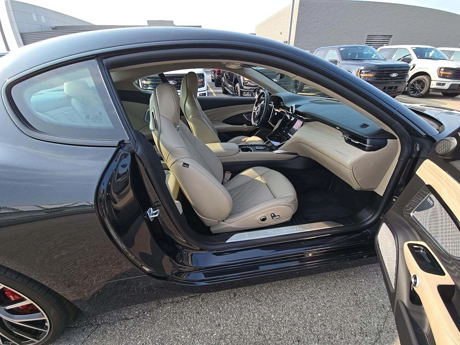 Maserati GranTurismo Modena, снимка 8 - Автомобили и джипове - 55907611