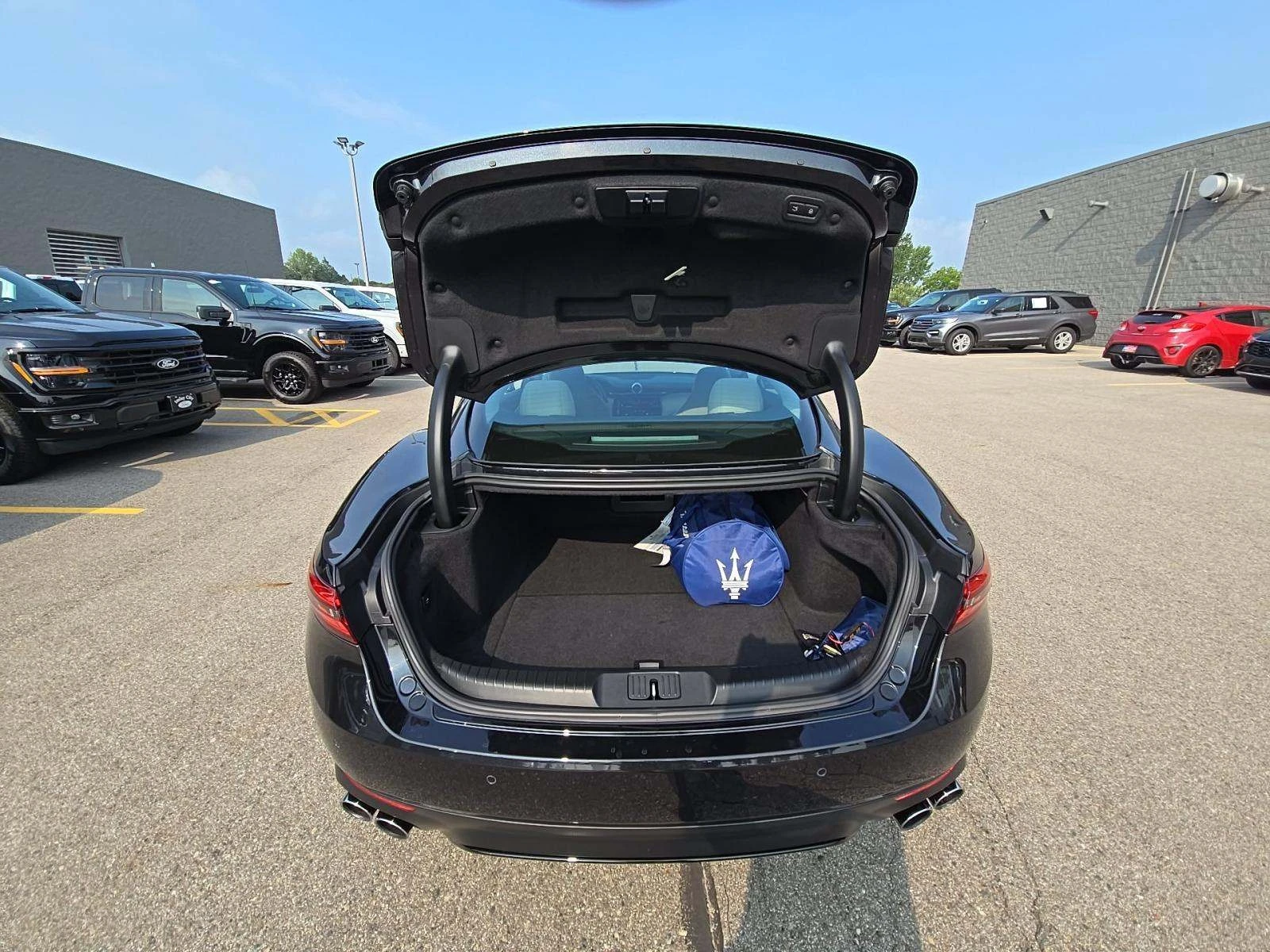 Maserati GranTurismo Modena, снимка 5 - Автомобили и джипове - 55907611