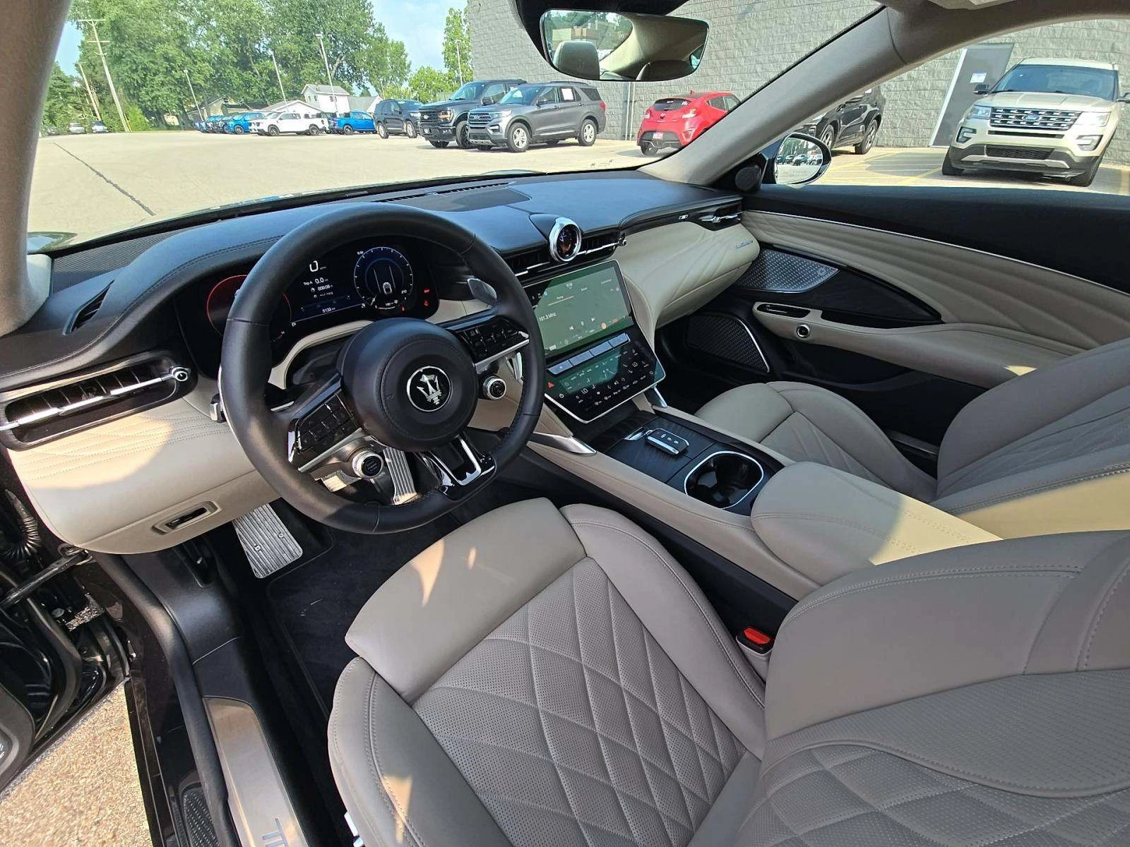 Maserati GranTurismo Modena, снимка 15 - Автомобили и джипове - 55907611