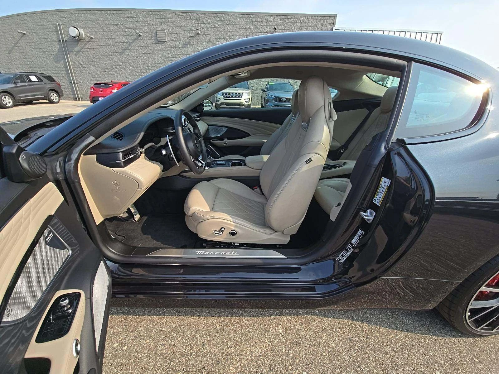 Maserati GranTurismo Modena, снимка 6 - Автомобили и джипове - 55907611