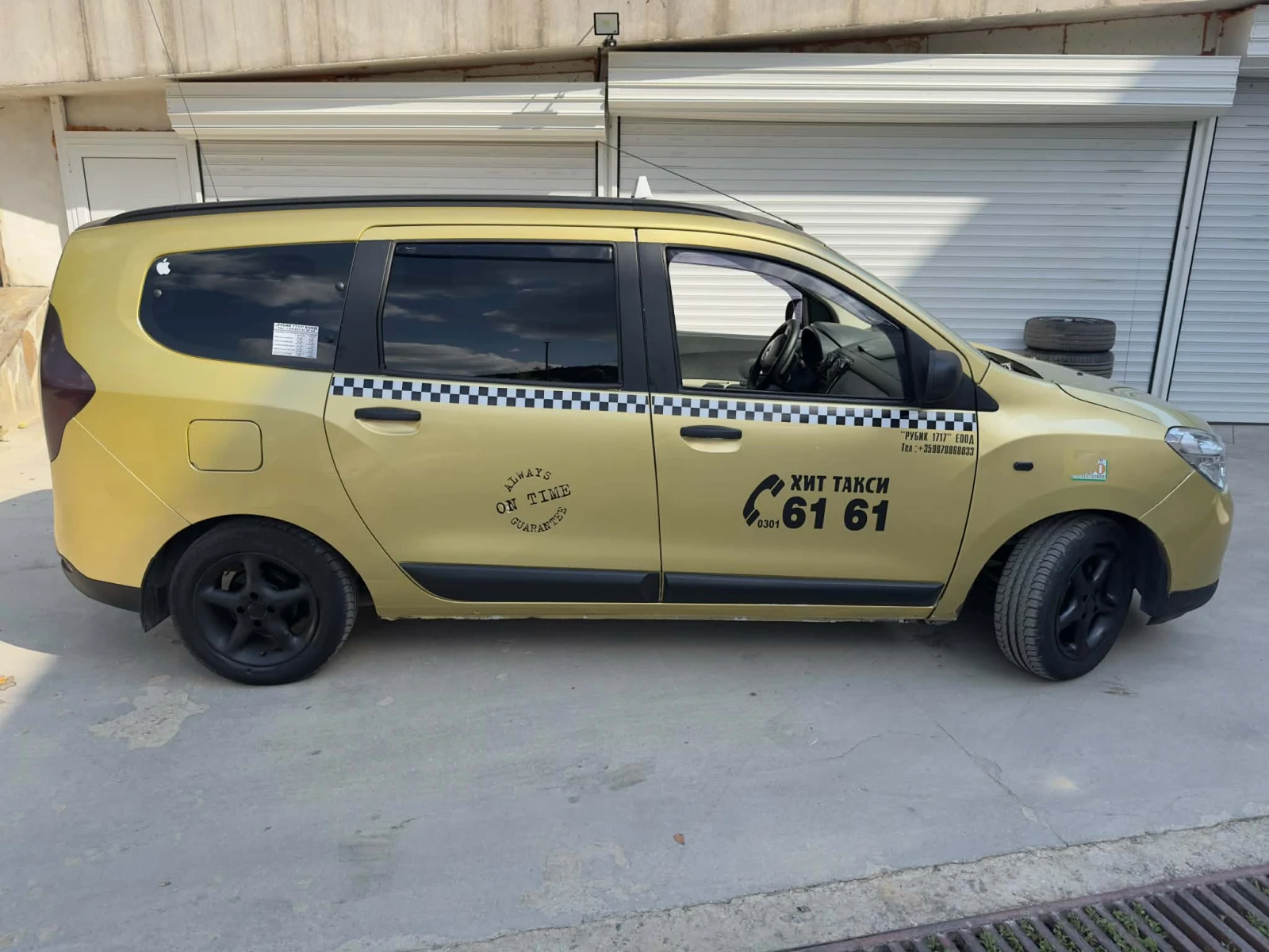 Dacia Lodgy, снимка 6 - Автомобили и джипове - 56619011