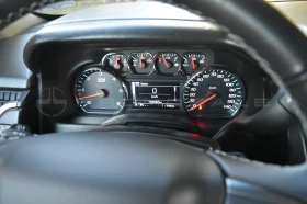 Chevrolet Suburban V8 5.3, снимка 15