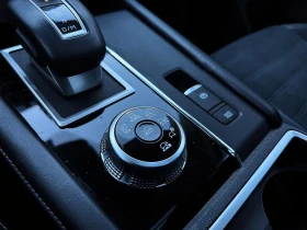 Mitsubishi Outlander SEL S-AWC* ПОДГРЕВ* ПАНОРАМА* 360 КАМЕРА* 7 SEATS, снимка 14