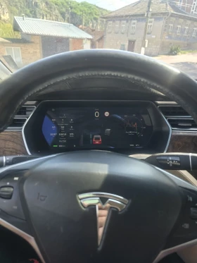 Tesla Model X 90d, снимка 14