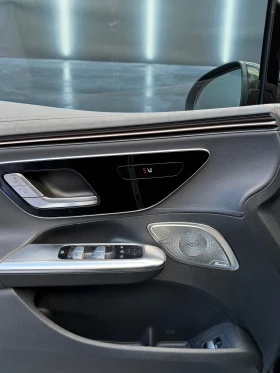 Mercedes-Benz EQE Гаранция-47000км., снимка 8