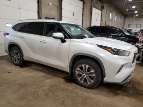 Toyota Highlander XLE AWD | HTD LEATHER | SUNROOF | CARPLAY - 23056 € / 45093.62 лв. - 78156373 4