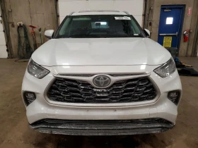 Toyota Highlander XLE AWD | HTD LEATHER | SUNROOF | CARPLAY - 23056 € / 45093.62 лв. - 78156373 5
