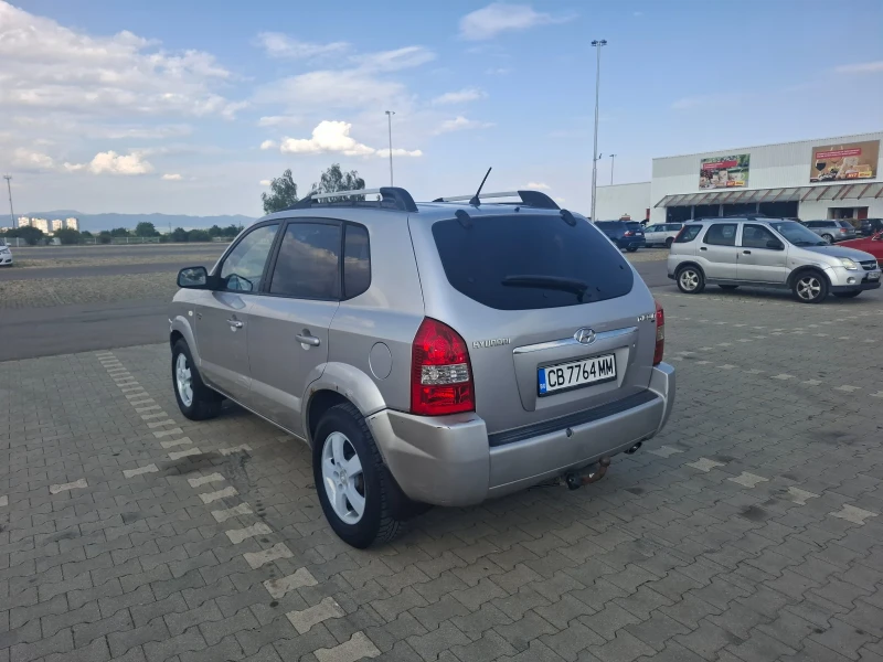 Hyundai Tucson 2.0i 4x4 GPL теглич, снимка 4 - Автомобили и джипове - 52417237