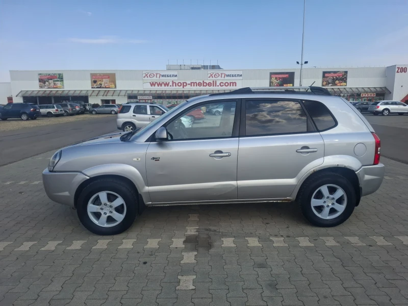 Hyundai Tucson 2.0i 4x4 GPL теглич, снимка 3 - Автомобили и джипове - 52417237