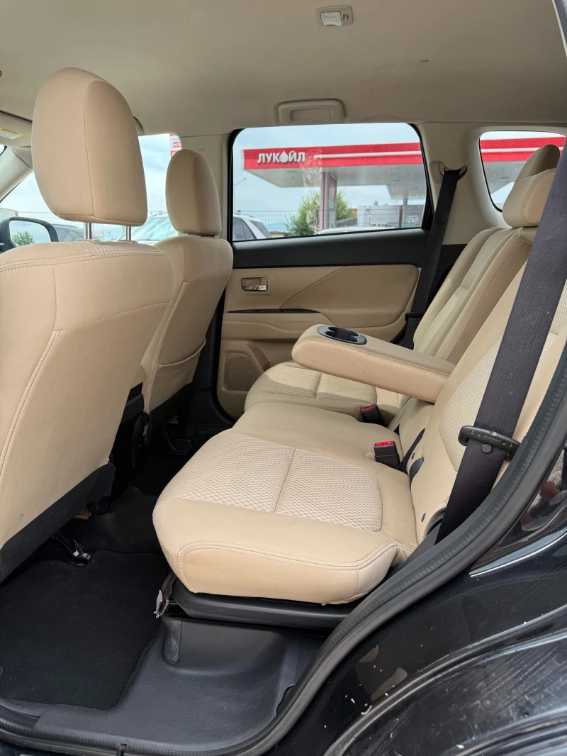 Mitsubishi Outlander 2.4i AWD AWC 6+ 1, снимка 12 - Автомобили и джипове - 51273892