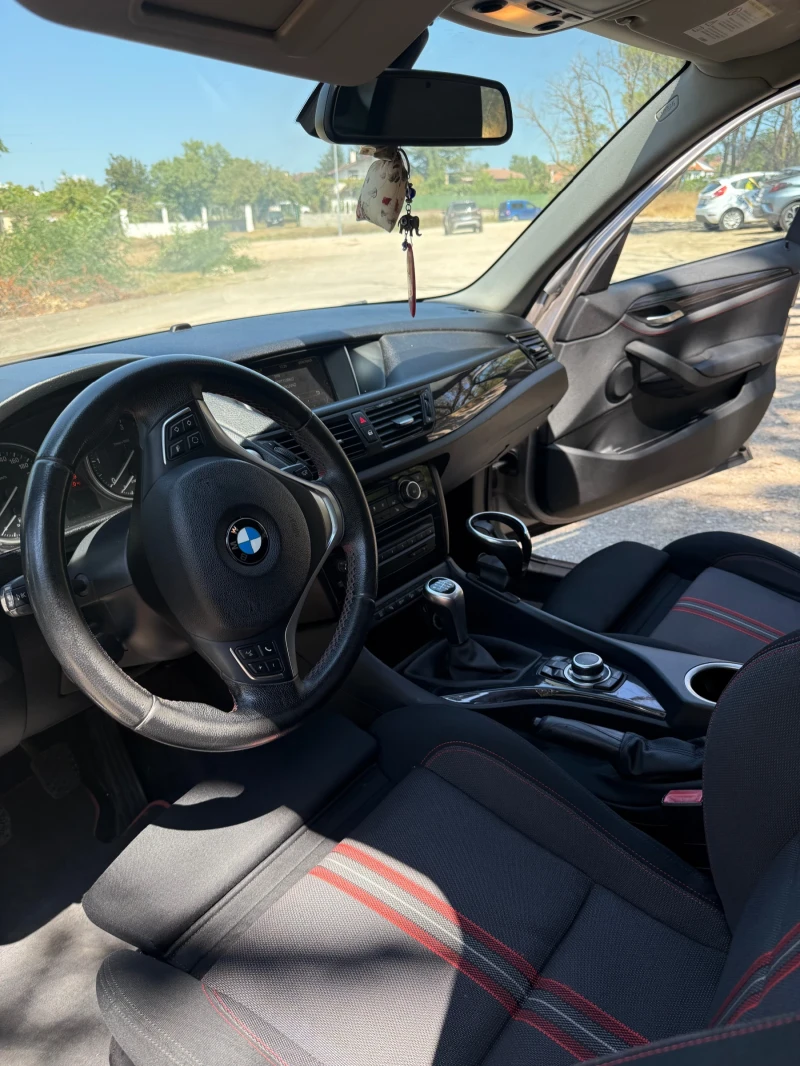 BMW X1, снимка 5 - Автомобили и джипове - 52588245
