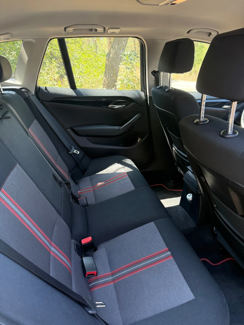 BMW X1, снимка 8 - Автомобили и джипове - 52588245