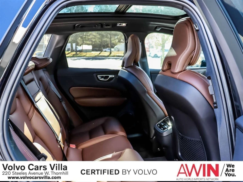 Volvo XC60 * Inscription * CARFAX /ПОДГРЕВИ/HARMON KARDON, снимка 13 - Автомобили и джипове - 53338153