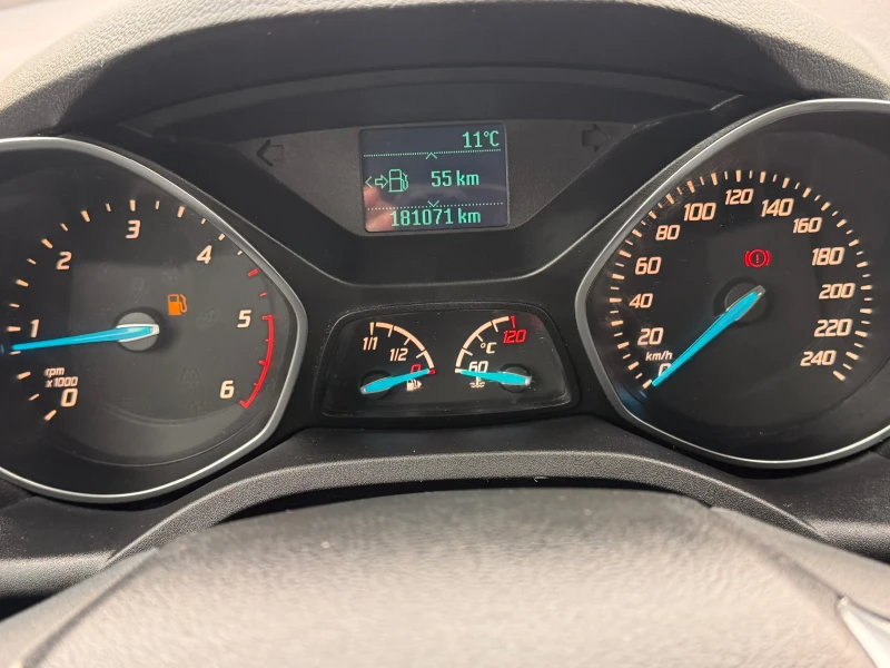 Ford Kuga 2.0TDCI ИТАЛИЯ, снимка 12 - Автомобили и джипове - 53482034