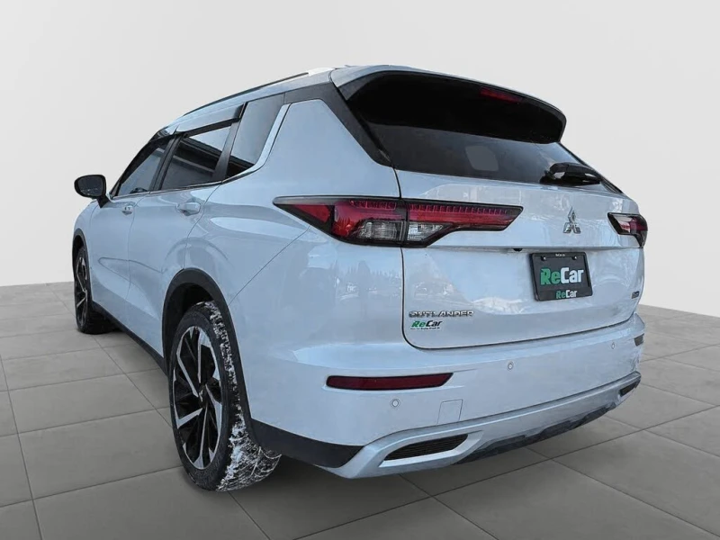 Mitsubishi Outlander SEL S-AWC* ПОДГРЕВ* ПАНОРАМА* 360 КАМЕРА* 7 SEATS, снимка 4 - Автомобили и джипове - 53536433