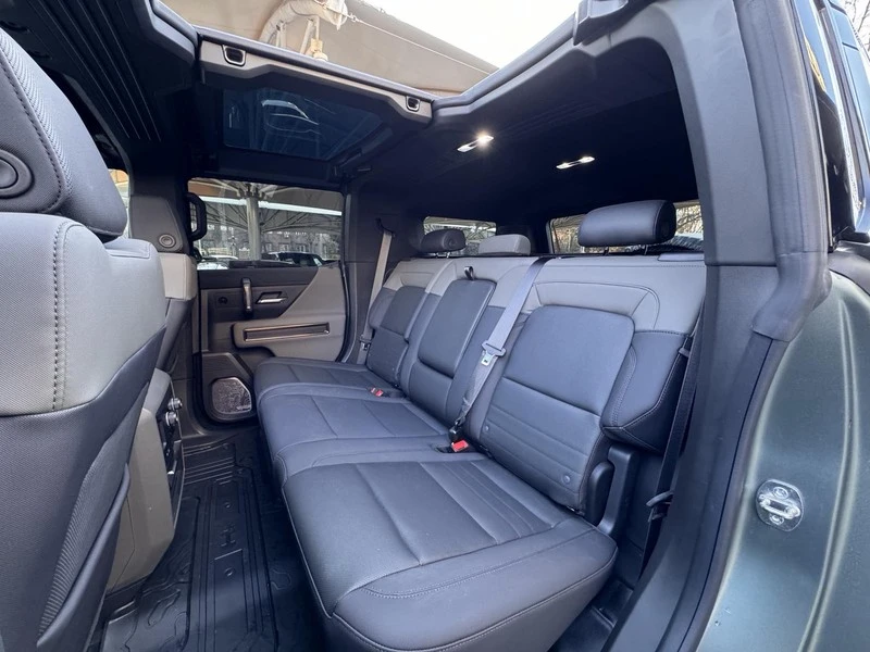 Hummer H1 Hummer EV Edition 1, снимка 13 - Автомобили и джипове - 51679828